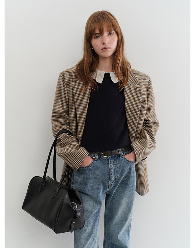 던스트 UNISEX VINTAGE TAILORED WOOL BLAZER BEIGE CHECK_UDJA5C101I2 베이지 착용컷