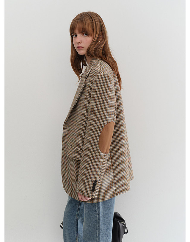 던스트 UNISEX VINTAGE TAILORED WOOL BLAZER BEIGE CHECK_UDJA5C101I2 베이지 착용컷