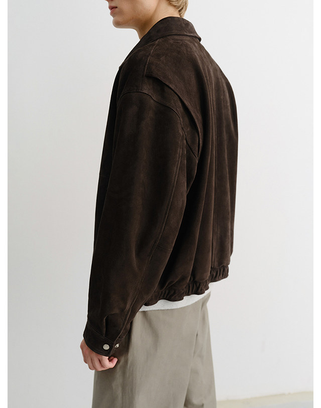 던스트 UNISEX SUEDE DRIZZLER JACKET CHOCO BROWN_M_UDJU5C107W3 브라운 착용컷