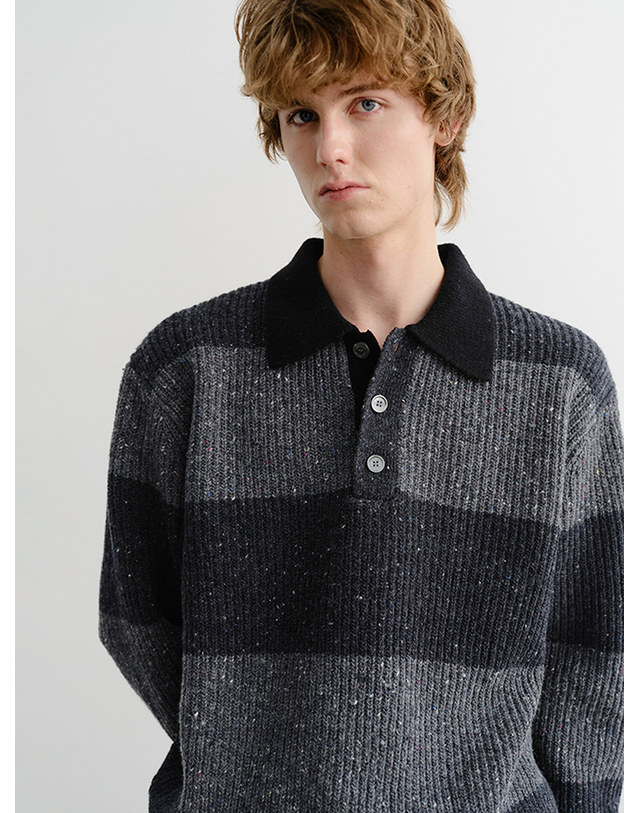 던스트 UNISEX CHUNKY RUGBY SWEATER GREY CHARCOAL GREY_M_UDSW5C114G2 그레이 착용컷