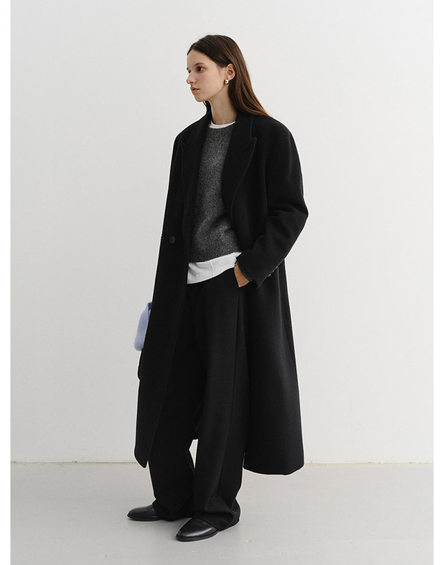 던스트 UNISEX OVERSIZED DOUBLE COAT BLACK_UDCO5D127BK 블랙 착용컷