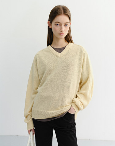 UNISEX V-NECK SWEATER BUTTER_UDSW6B124Y1