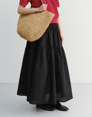 TIERED MAXI SKIRT BLACK_UDSK6B224BK