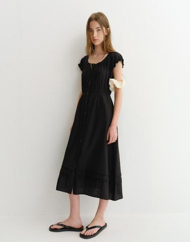 SLEEVELESS SHIRRING DRESS BLACK_UDDR6B223BK