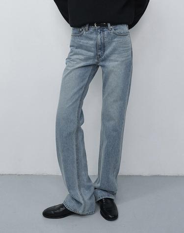 REFINED FLARED JEANS LIGHT BLUE_UDPA6C206B1