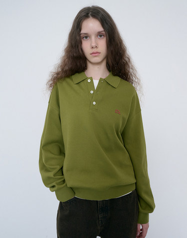 [10/27 예약배송] UNISEX LEATHER LOGO COLLARED T-SHIRT OLIVE_UDTS6C110E1