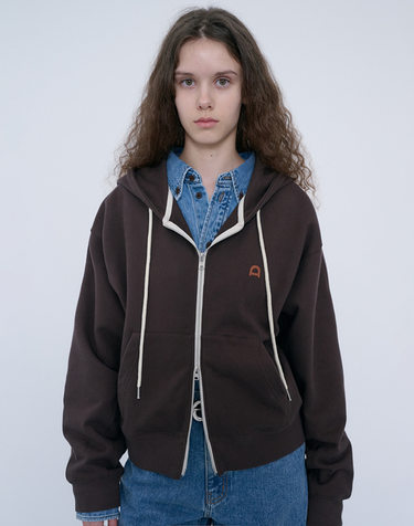 UNISEX LEATHER LOGO ZIP-UP HOODIE BROWN_UDTS6C108W2