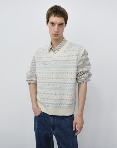 UNISEX CRAFTED V-NECK KNIT VEST CREAM_M_UDSW6C117CR