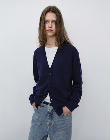 UNISEX V-NECK CARDIGAN BLUE NAVY_UDSW6C103N1