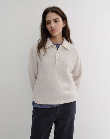 UNISEX HAIRY COLLARED SWEATER IVORY_UDSW6D135IV