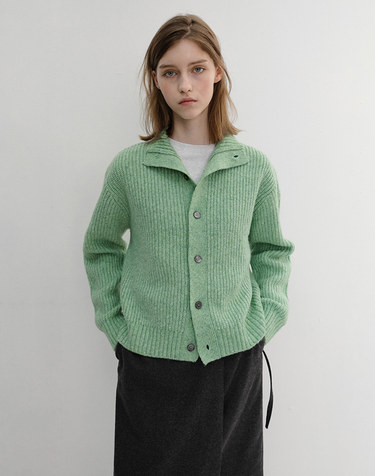 UNISEX HIGH NECK BUTTON CARDIGAN SOFT GREEN_UDSW6D122E1