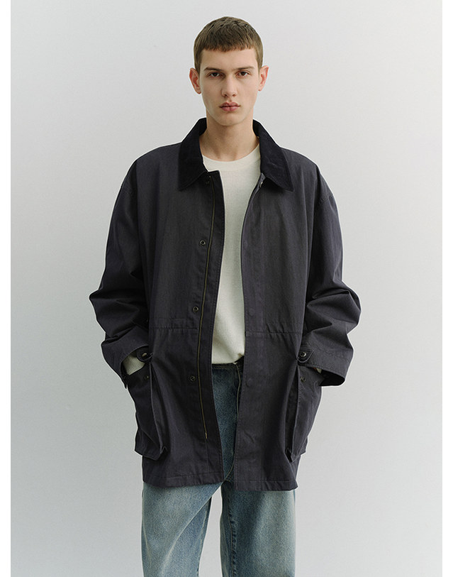 던스트 UNISEX COTTON CHORE JACKET INDIGO NAVY_M_UDJA6A101N1 네이비 착용컷