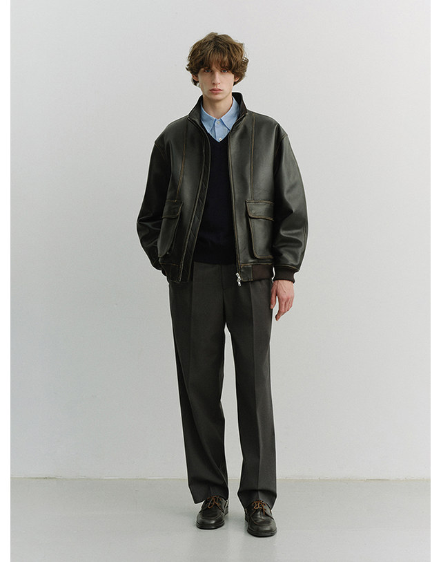 던스트 UNISEX STAND COLLARED LEATHER BLOUSON BRUSHED BLACK_UDJU6A104BK 블랙 착용컷