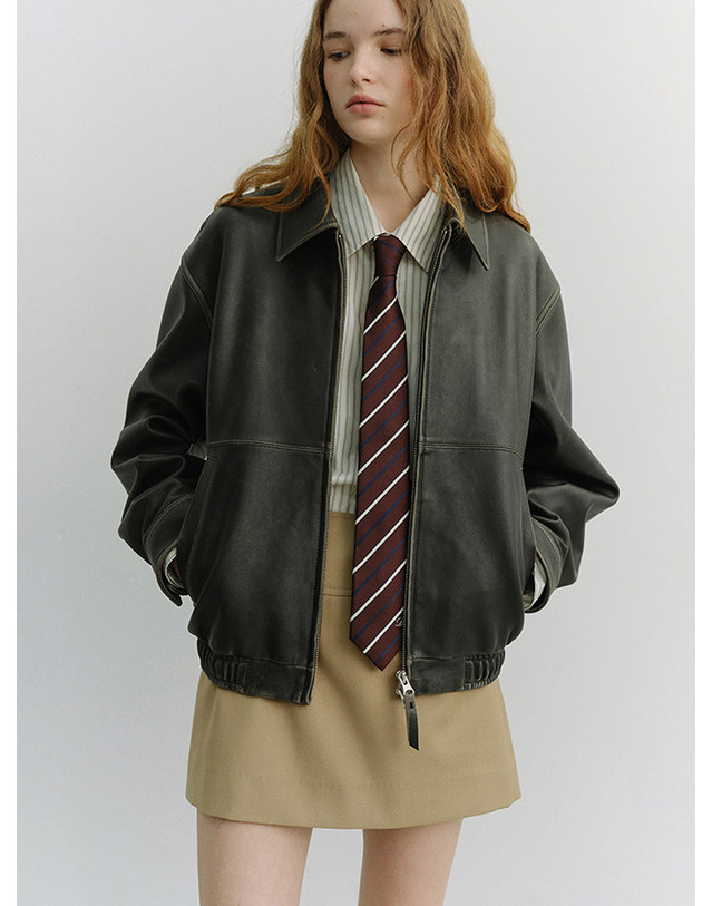 던스트 STRIPED TIE BURGUNDY_UDNE6E101D2 레드 착용컷