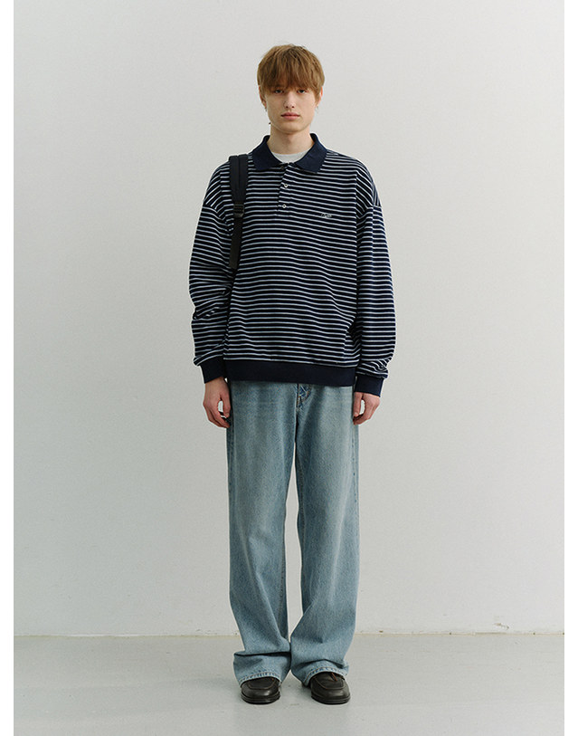 던스트 UNISEX STRIPED LOGO COLLARED T-SHIRT NAVY_M_UDTS6A120N2 네이비 착용컷