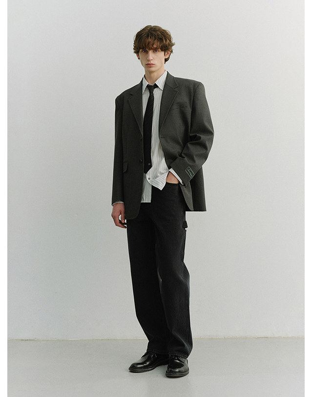 던스트 UNISEX OVERSIZED WOOL BLAZER MELANGE GREY_M_UDJA6A107G2 그레이 착용컷