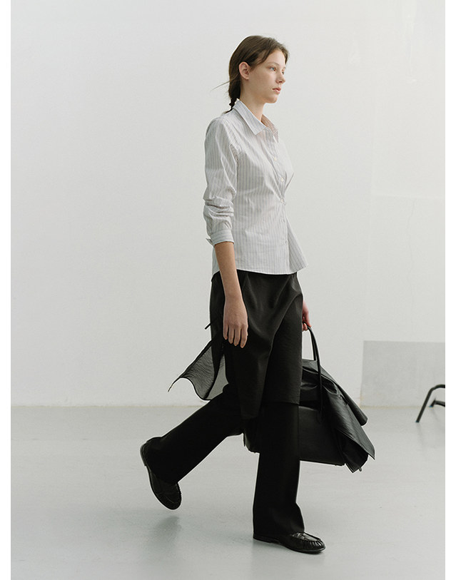 던스트 SEE-THROUGH LAYERING SKIRT BLACK_UDSK6A208BK 블랙 착용컷