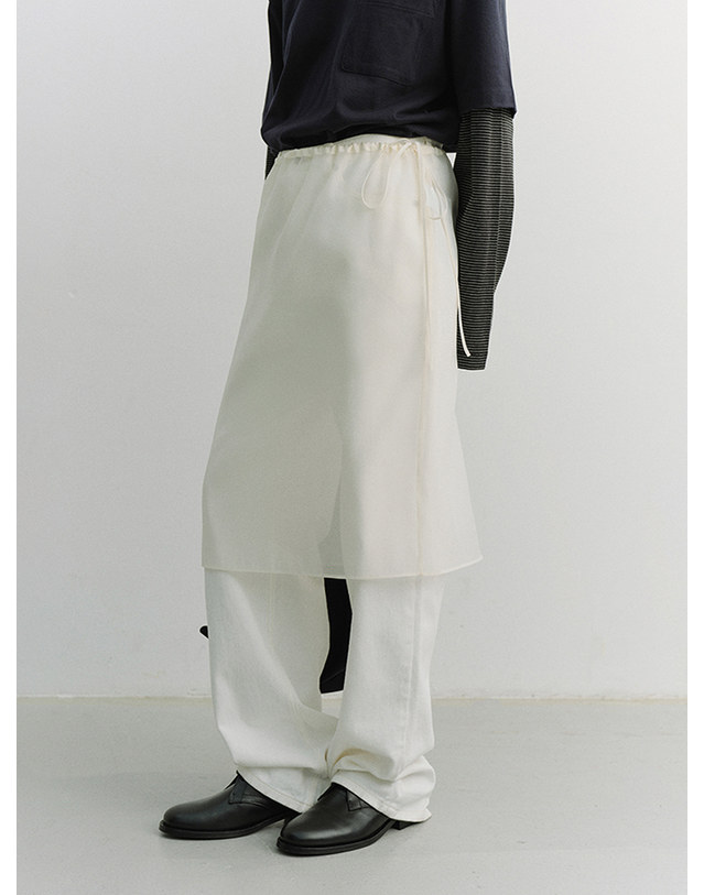 던스트 SEE-THROUGH LAYERING SKIRT IVORY_UDSK6A208IV 아이보리 착용컷