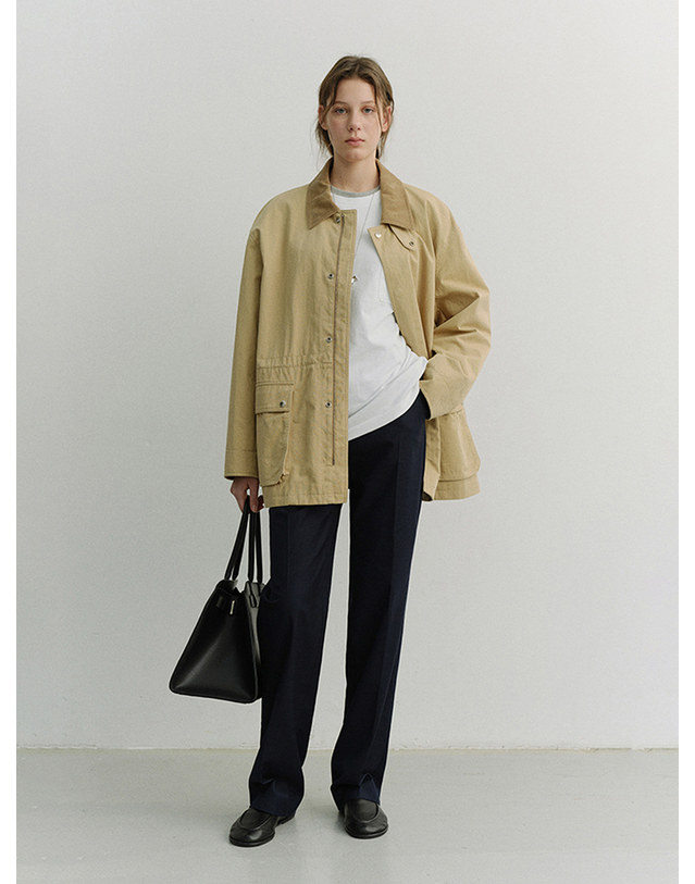 던스트 STRAIGHT SLACKS NAVY_UDPA6A202N2 네이비 착용컷