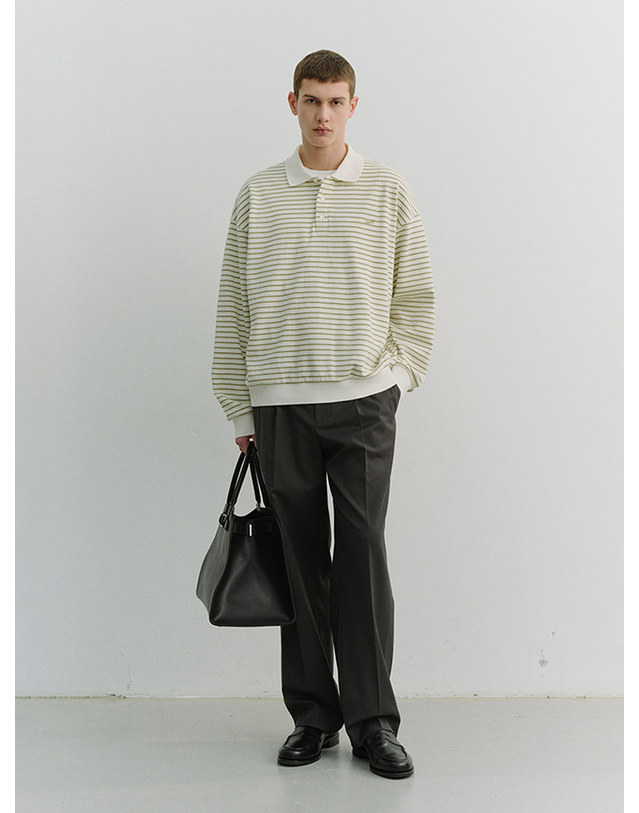 던스트 UNISEX STRIPED LOGO COLLARED T-SHIRT OLIVE STRIPE_UDTS6A120K1 그린 착용컷