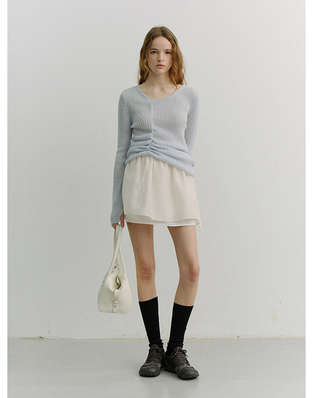 던스트 LAYERED VOLUME SKIRT CREAM_UDSK6A210CR 아이보리 착용컷