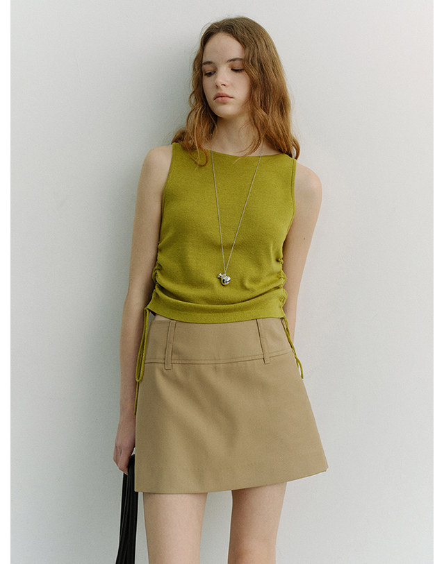 던스트 MICRO MINI SKIRT BEIGE_UDSK6A205I2 베이지 착용컷