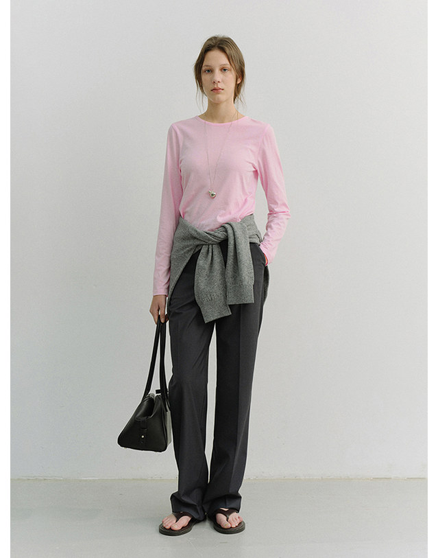 던스트 ESSENTIAL CREW-NECK T-SHIRT PINK_UDTS6A202P1 핑크 착용컷