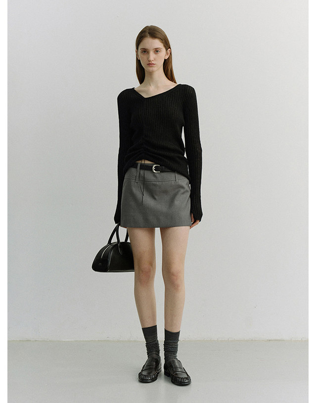 던스트 2-WAY SHIRRING KNIT TOP BLACK_UDSW6A204BK 블랙 착용컷