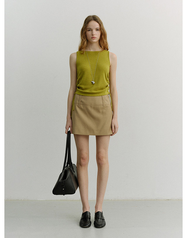 던스트 LAYERING KNIT TOP OLIVE GREEN_UDSW6A202K2 카키 착용컷