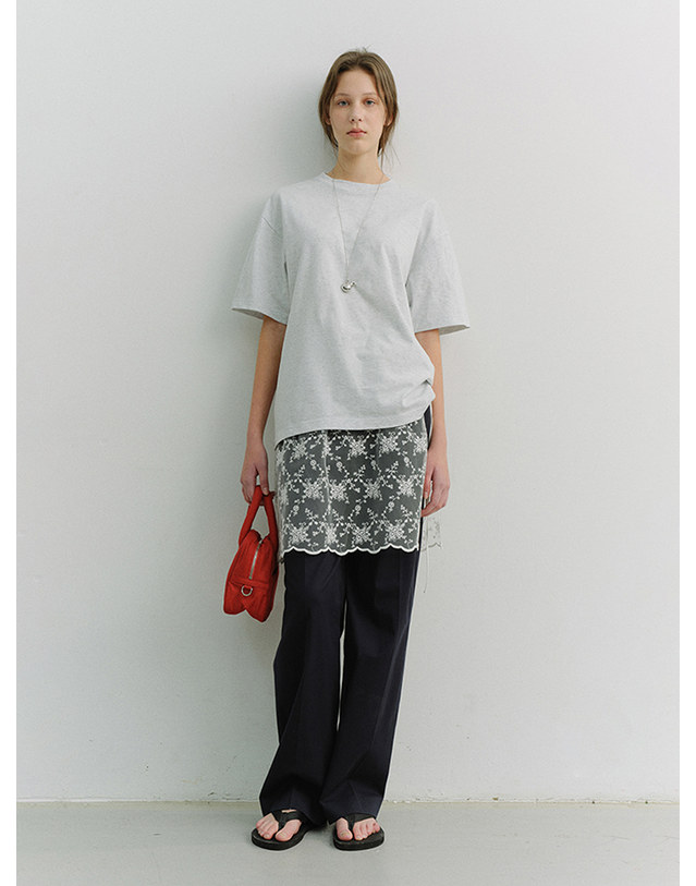 던스트 UNISEX LOOSE T-SHIRT LIGHT MELANGE GREY_UDTS6A112G1 그레이 착용컷