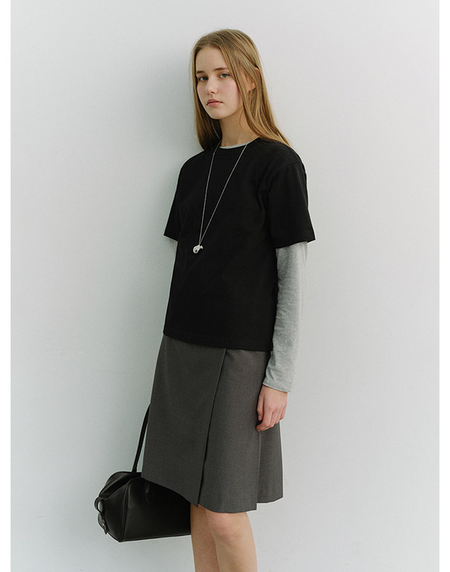 던스트 UNISEX LOOSE T-SHIRT BLACK_UDTS6A112BK 블랙 착용컷