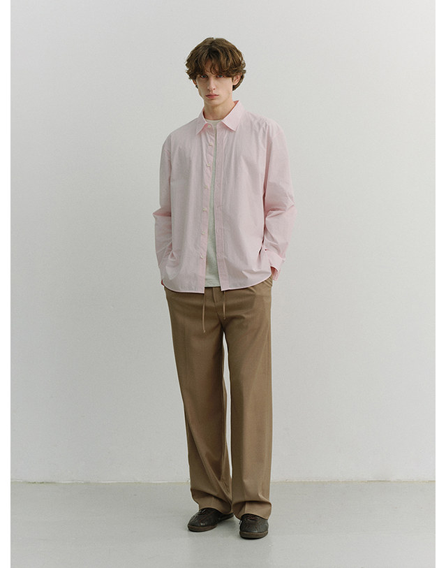 던스트 UNISEX SOFT POPLIN SHIRT SOFT PINK_UDSH6A103P1 핑크 착용컷