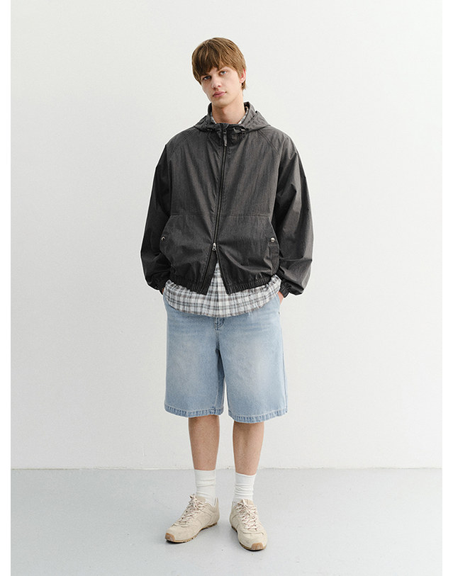 던스트 UNISEX SUMMER BREEZE WINDBREAKER BLACK_M_UDJU6B123BK 블랙 착용컷