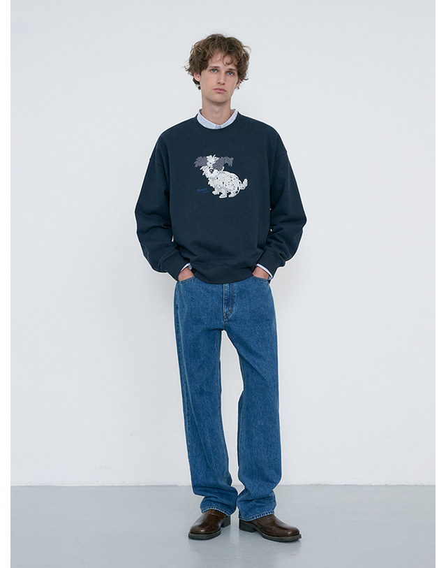 던스트 UNISEX PUPPY SWEATSHIRT FRENCH NAVY_M_UDTS6C112N2 네이비 착용컷