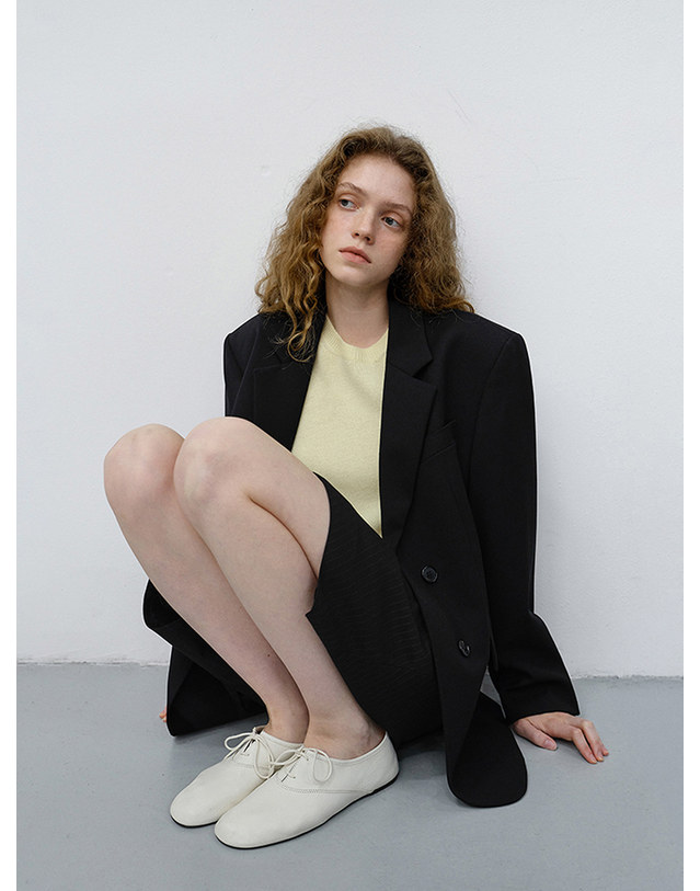 던스트 HALF SLEEVE KNIT TOP LEMON BUTTER_UDSW6C201Y1 노랑 착용컷