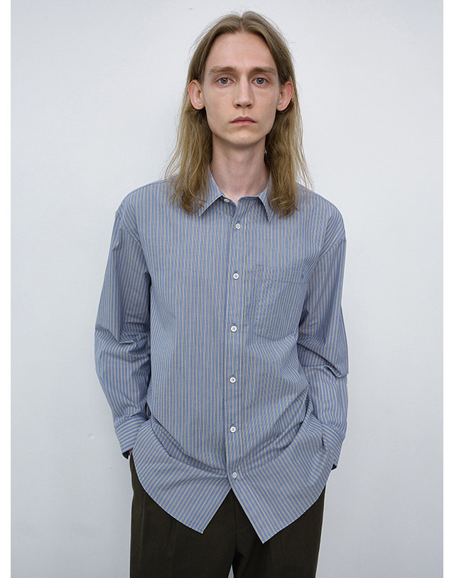 던스트 [10/27 예약배송] UNISEX INFORMAL SHIRT BLUE STRIPE_UDSH6C102B2 블루 착용컷