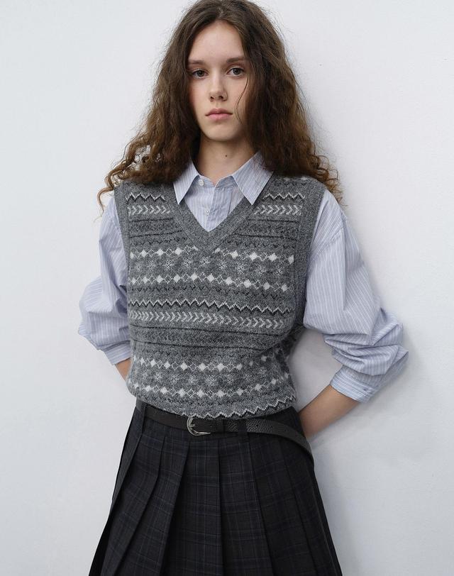 던스트 UNISEX INFORMAL SHIRT SOFT BLUE GREY STRIPE_UDSH6C102B1 블루 착용컷