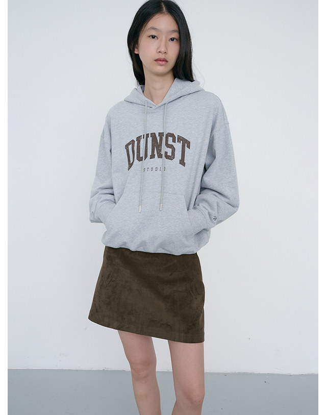 던스트 UNISEX ARCH LOGO HOODIE MID MELANGE GREY_M_UDTS6C111G1 그레이 착용컷