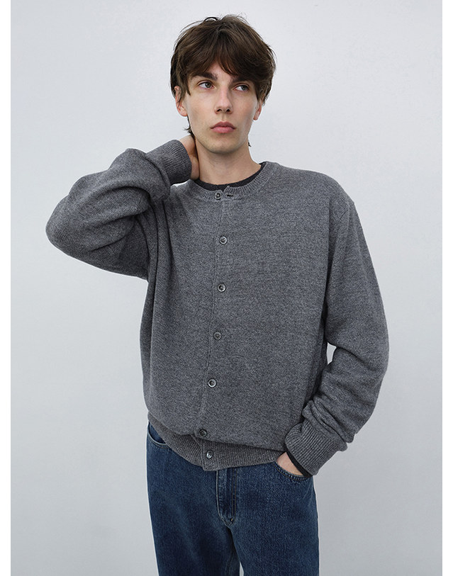 던스트 UNISEX CREWNECK KNIT CARDIGAN MELANGE GREY_M_UDSW6C101G2 그레이 착용컷