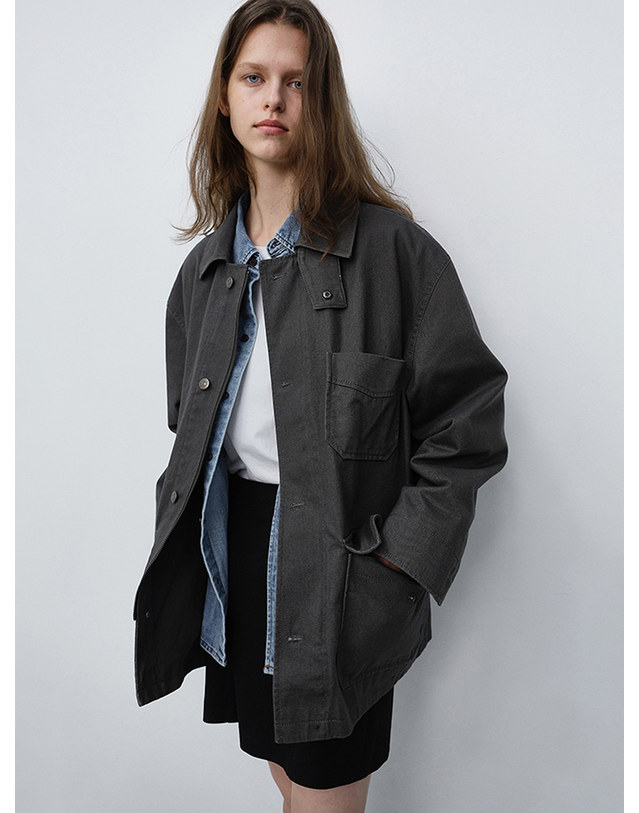 던스트 UNISEX CHORE JACKET SEPIA_M_UDJA6C104W2 브라운 착용컷