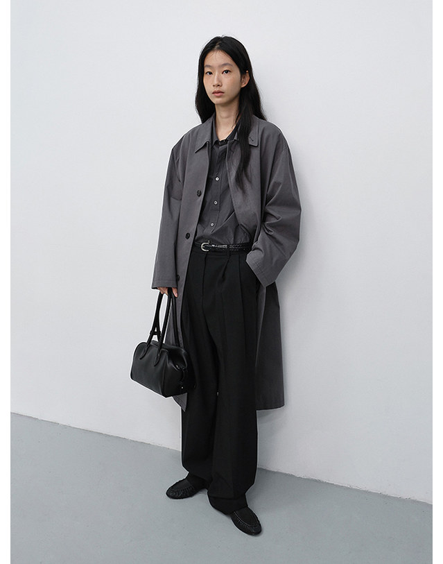 던스트 SOFT FRAME COMPACT SHOULDER BAG BLACK_UDBA6F210BK 블랙 착용컷
