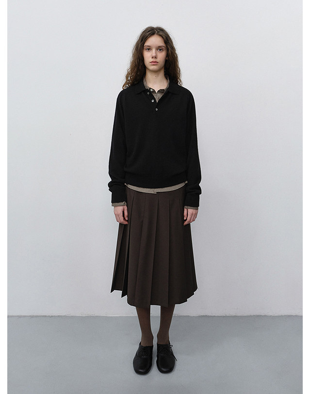던스트 PLEATS LONG SKIRT BROWN_UDSK6C206W2 브라운 착용컷