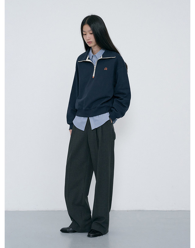 던스트 DOUBLE PLEATED WIDE SLACKS CHARCOAL GREY_UDPA6C213CG 그레이 착용컷