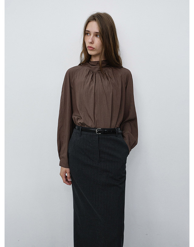 던스트 TIE BLOUSE BROWN_UDBL6C203W2 브라운 착용컷