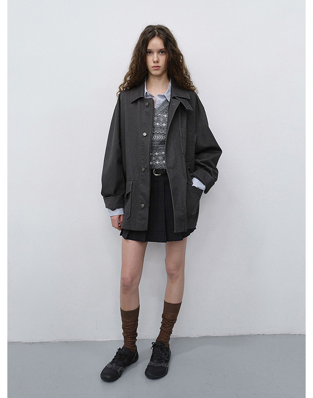 던스트 UNISEX CHORE JACKET SEPIA_UDJA6C104W2 브라운 착용컷
