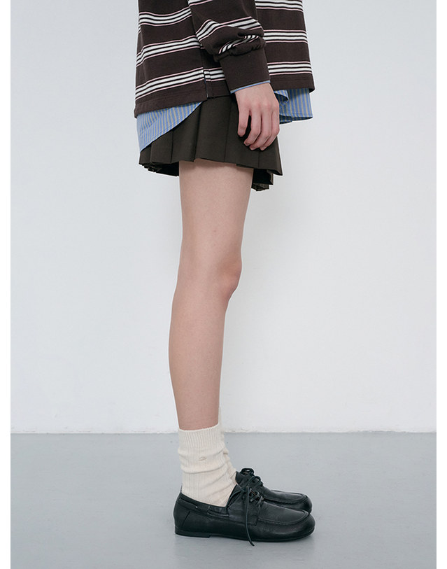 던스트 CLASSIC LOGO SOCKS IVORY_UDSS6F102WT 흰색 착용컷
