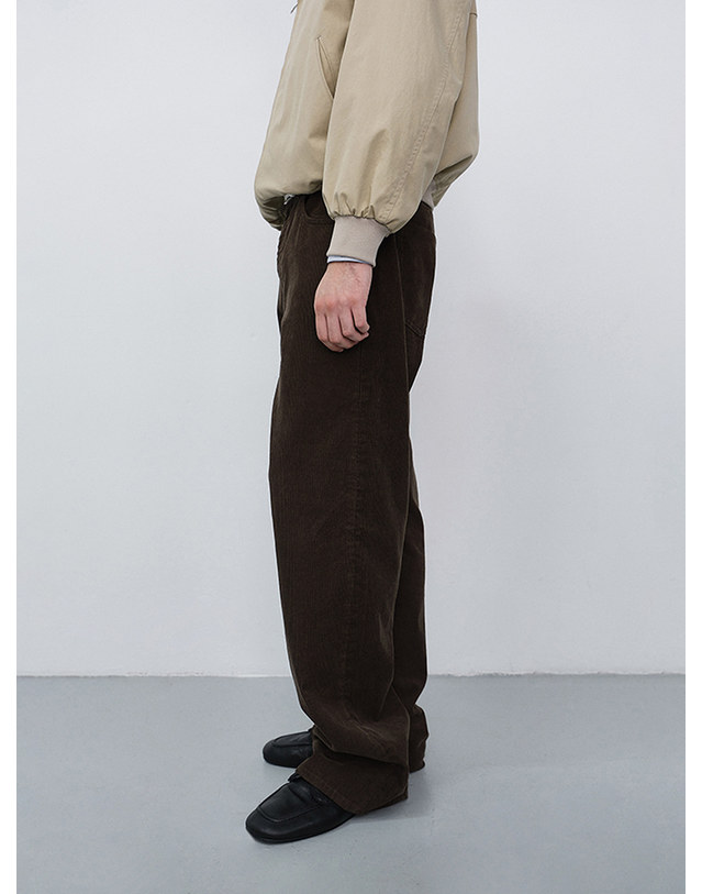 던스트 90S WIDE CORDUROY JEANS BROWN_M_UDPA6C308W2 브라운 착용컷