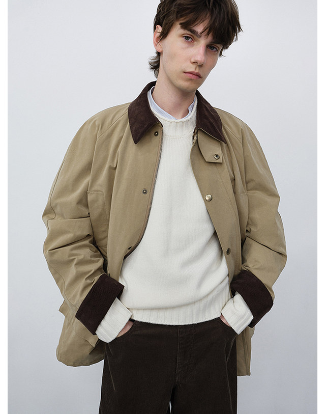 던스트 UNISEX CHUNKY ROLL NECK SWEATER IVORY_M_UDSW6C114IV 아이보리 착용컷