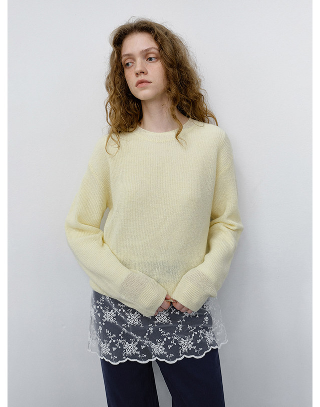 던스트 UNISEX HAIRLY SWEATER LEMON BUTTER_M_UDSW6C113Y1 노랑 착용컷
