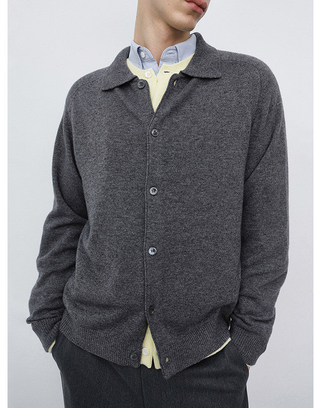 던스트 UNISEX COLLARED KNIT CARDIGAN MELANGE GREY_M_UDSW6C102G2 그레이 착용컷